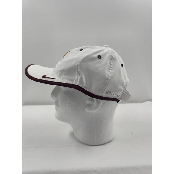 Nike Legacy91 White Embroidered Logo Curved Brim Adjustable Strap Cap - Picture 2 of 5